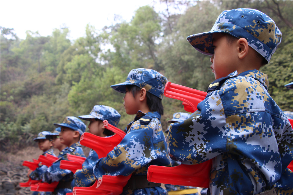 小兵大作战手机版下载_小兵作战版手机大全下载_小兵大作战手机版