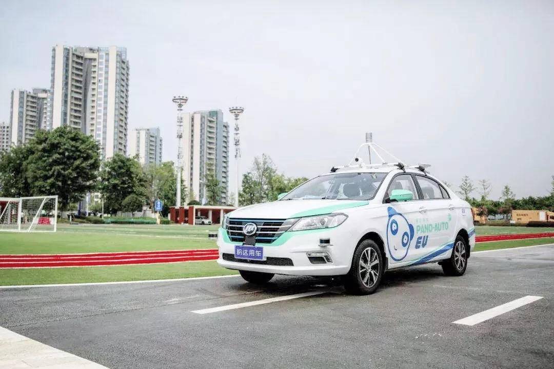 2027-未来生活，智能家居让你秒变科技达人