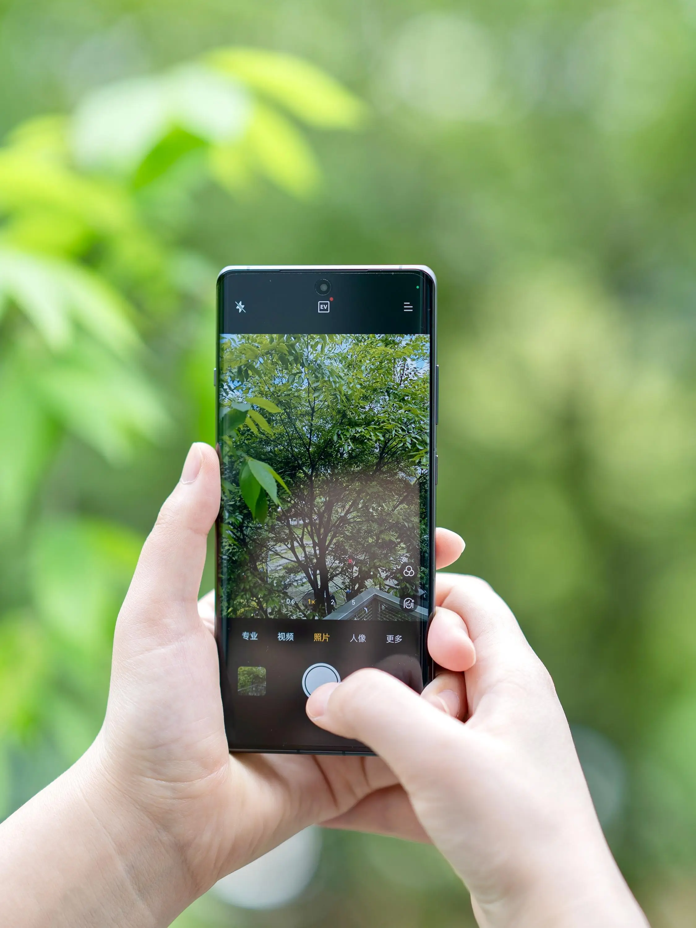 iphone打游戏续航_苹果手机经常打游戏能用多久_打游戏的苹果手机长续航