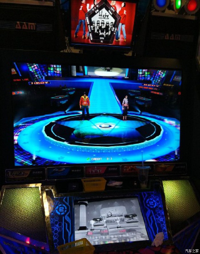 手机抓人游戏_逮人手机游戏_手机游戏人物